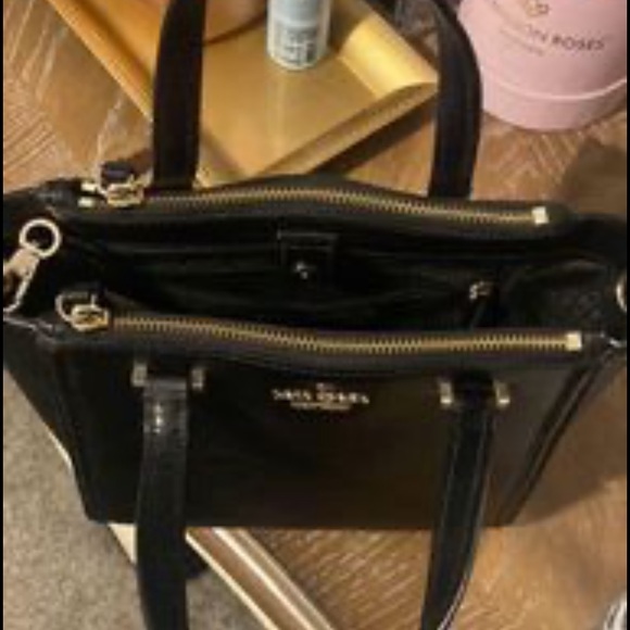 Kade spade two sided zipper small/medium bag. - Picture 2 of 4